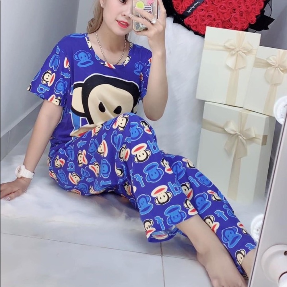 Sleep clothes